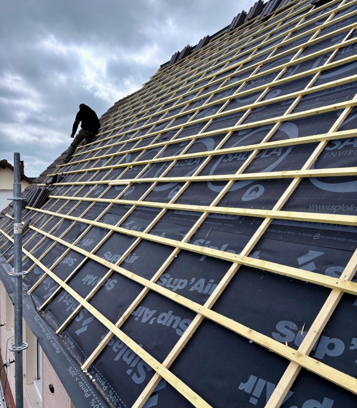 Préparation toiture charpentier couvreur